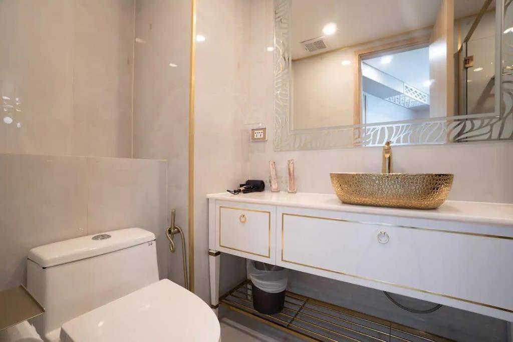 Sea View 5 Star Facilities Luxury Stay At Pattaya Praia de Jomtien Exterior foto